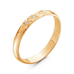 Z1-1032 Обручальное кольцо шириной 3 мм с 3 бриллиантами и алмазной гранью. Золото 585.